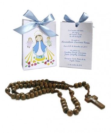 Rosario de madera en bolso recuerdo de Bautizo